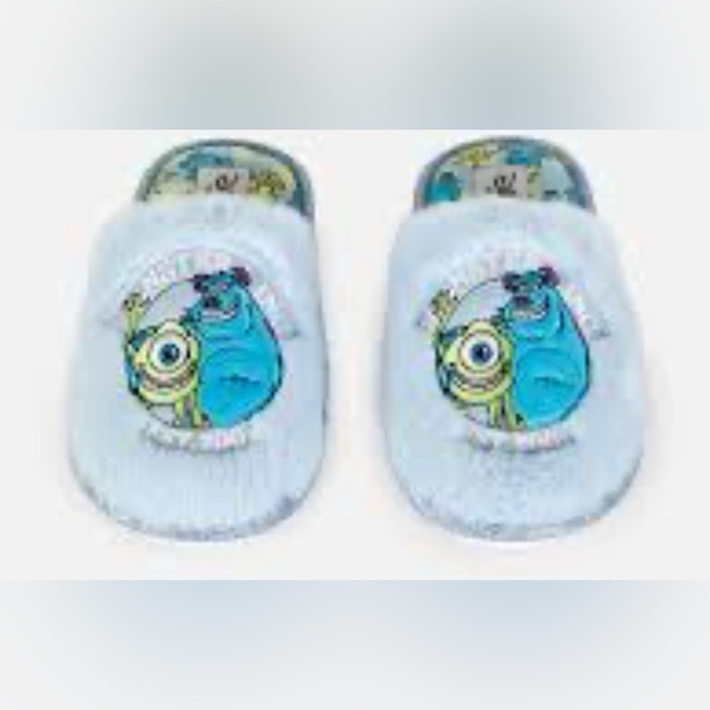 NWT Disney’s Pixar Monsters Inc. slip on slippers women’s size 9/10